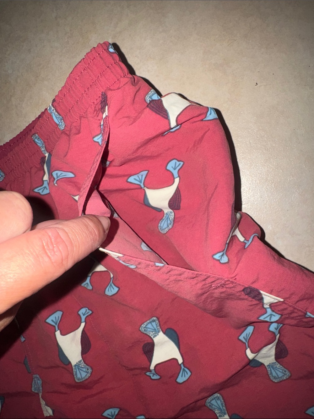 Patagonia • Men’s Baggies 5” Swim Shorts Star Pink Boobie Bird Print Size Large - Picture 7 of 14
